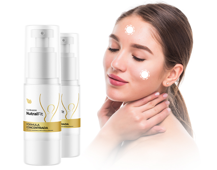 Mulher aplicando creme NutralFit no rosto com suavidade
